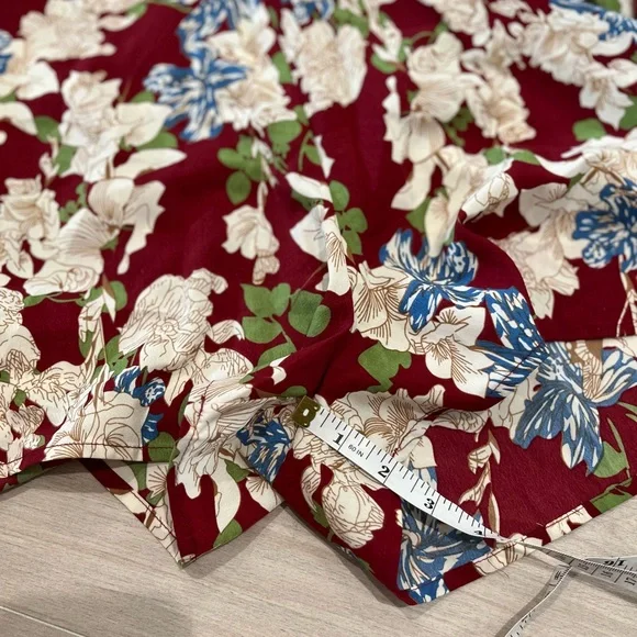 Milk & Honey Wine Floral Plunging Tie-Front Bell Sleeve Romper Size Small - Picture 15 of 16